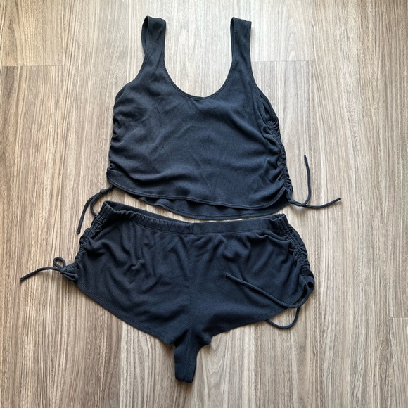 Lane Bryant Ribbed Ruched Short and Cropped Tank Top Set Black - Picture 5 of 12